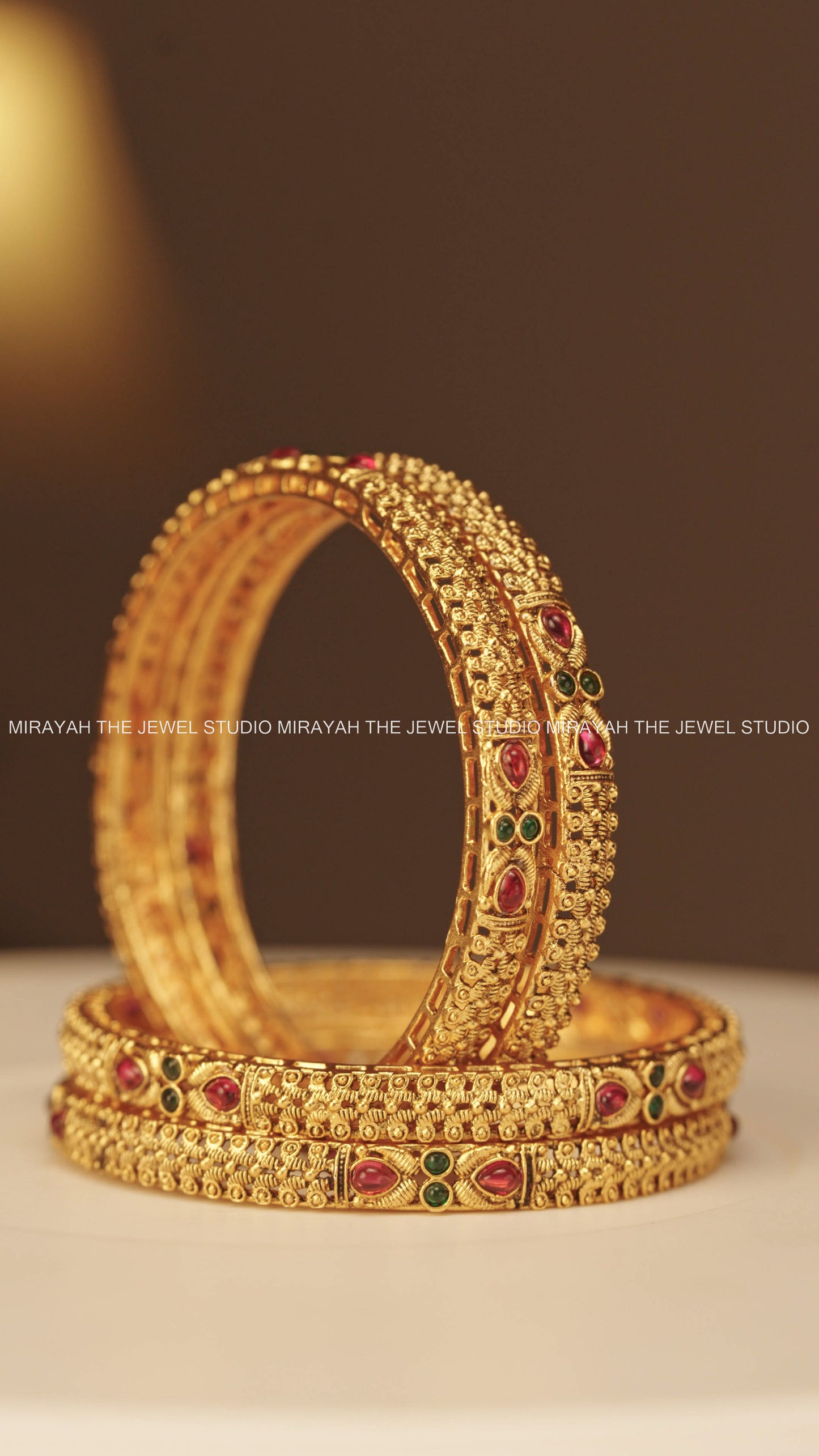 MINIMAL RUBY GREEN BANGLE (4PC)