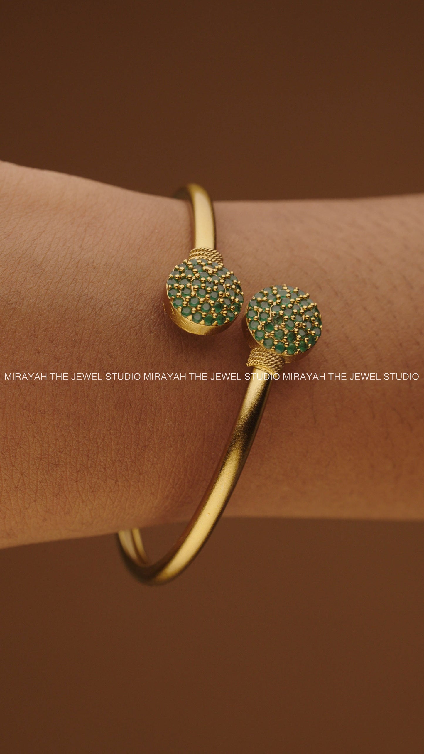 BLOOMSTONE BRACELET(FREE SIZE) - GREEN