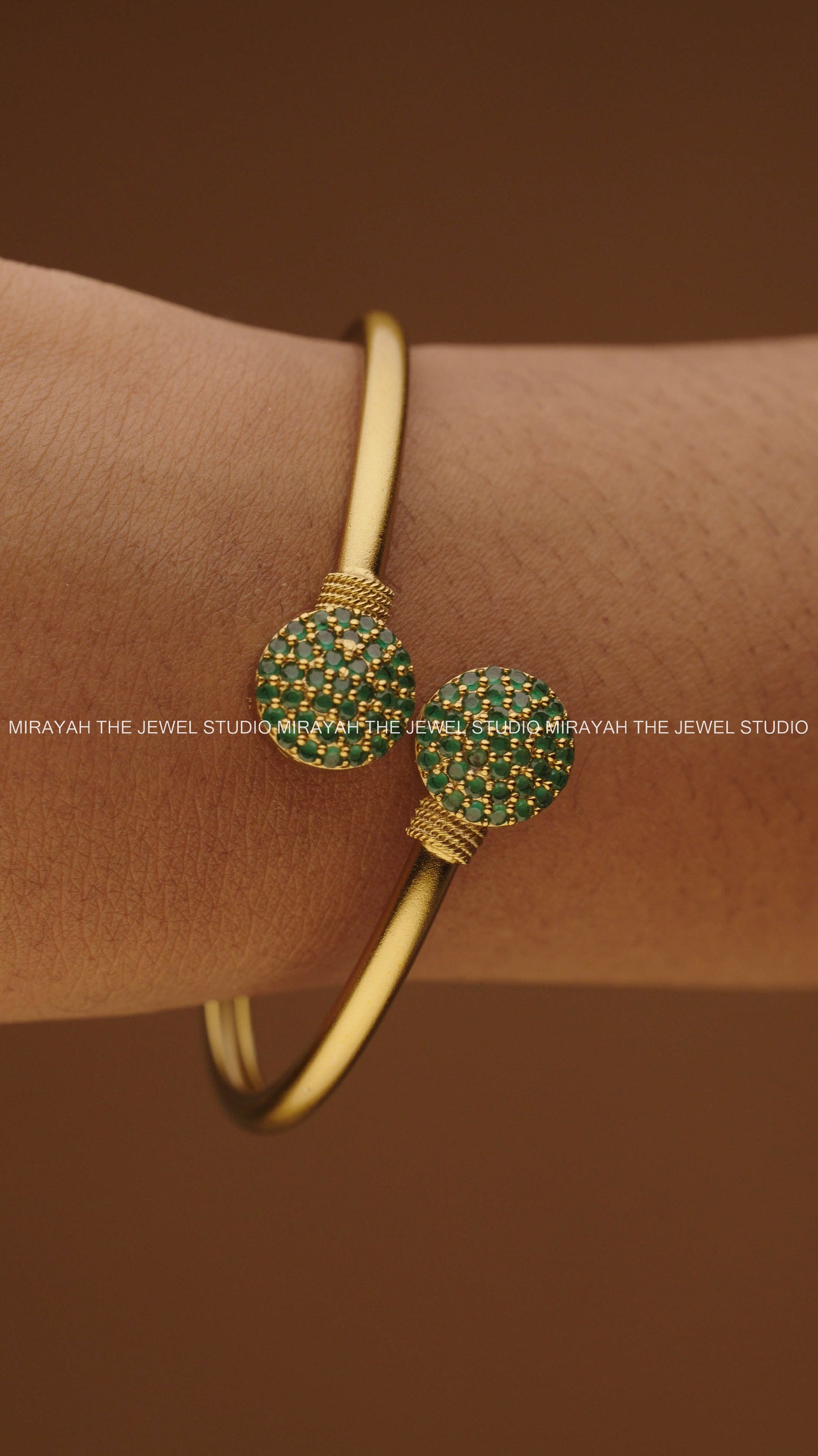 BLOOMSTONE BRACELET(FREE SIZE) - GREEN
