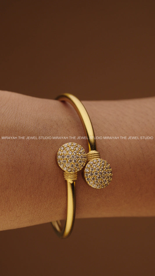 BLOOMSTONE BRACELET(FREE SIZE) - WHITE