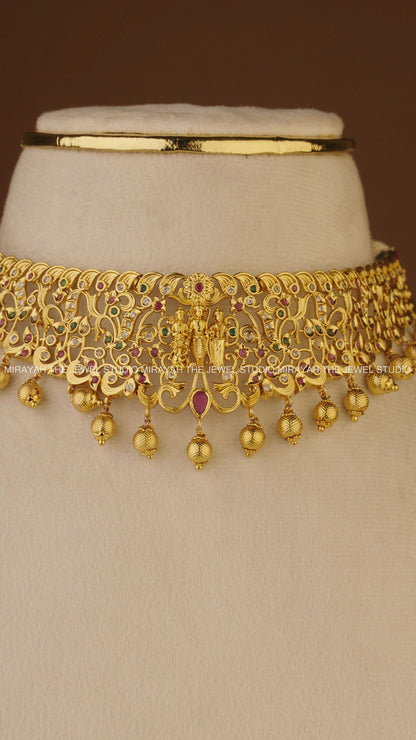 GOLD RAM PARIVAR CHOKER