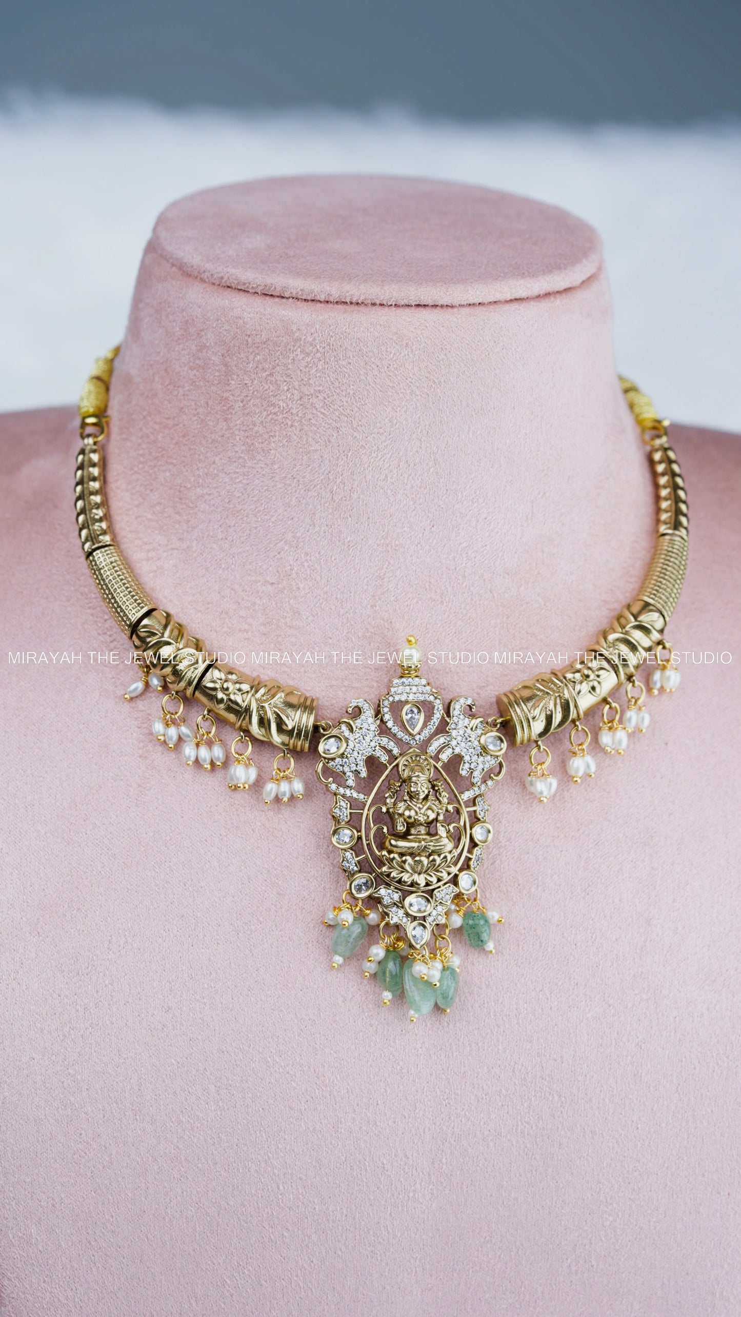 MAHALAKSHMI KANTI NECKLACE - MINT GREEN