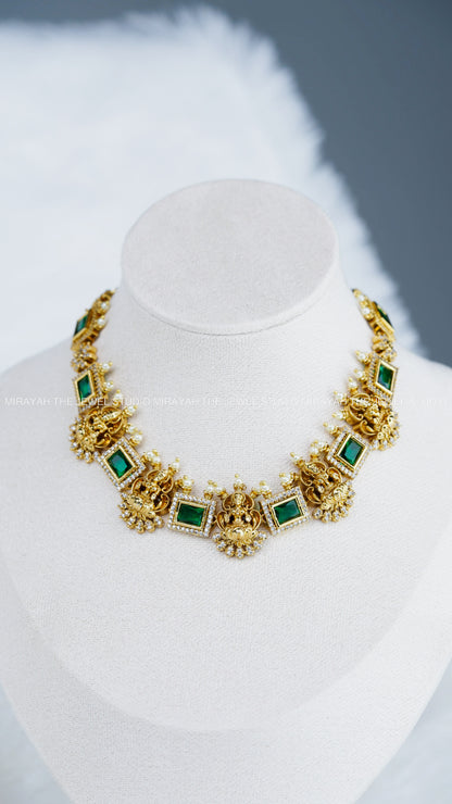 PREMIUM AD SQUARE CUT NECKLACE - GREEN