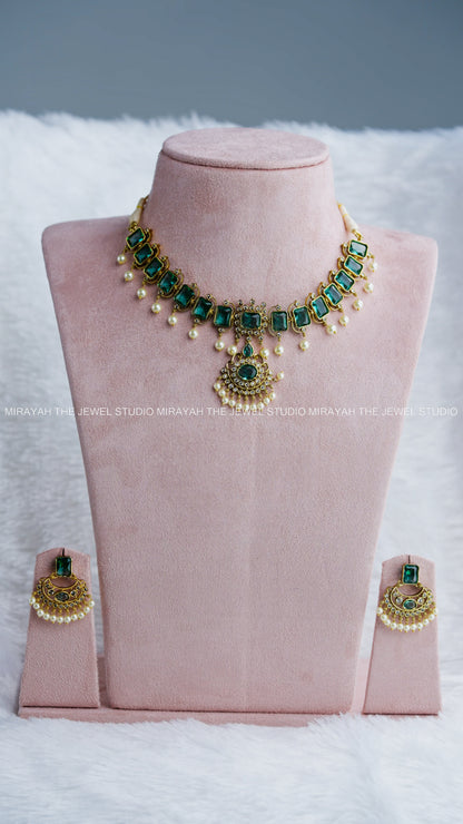 BOX SEQUENCE ATTIGAI NECLACE - AQUA BLUE