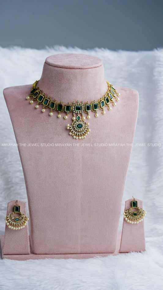 BOX SEQUENCE ATTIGAI NECLACE - GREEN