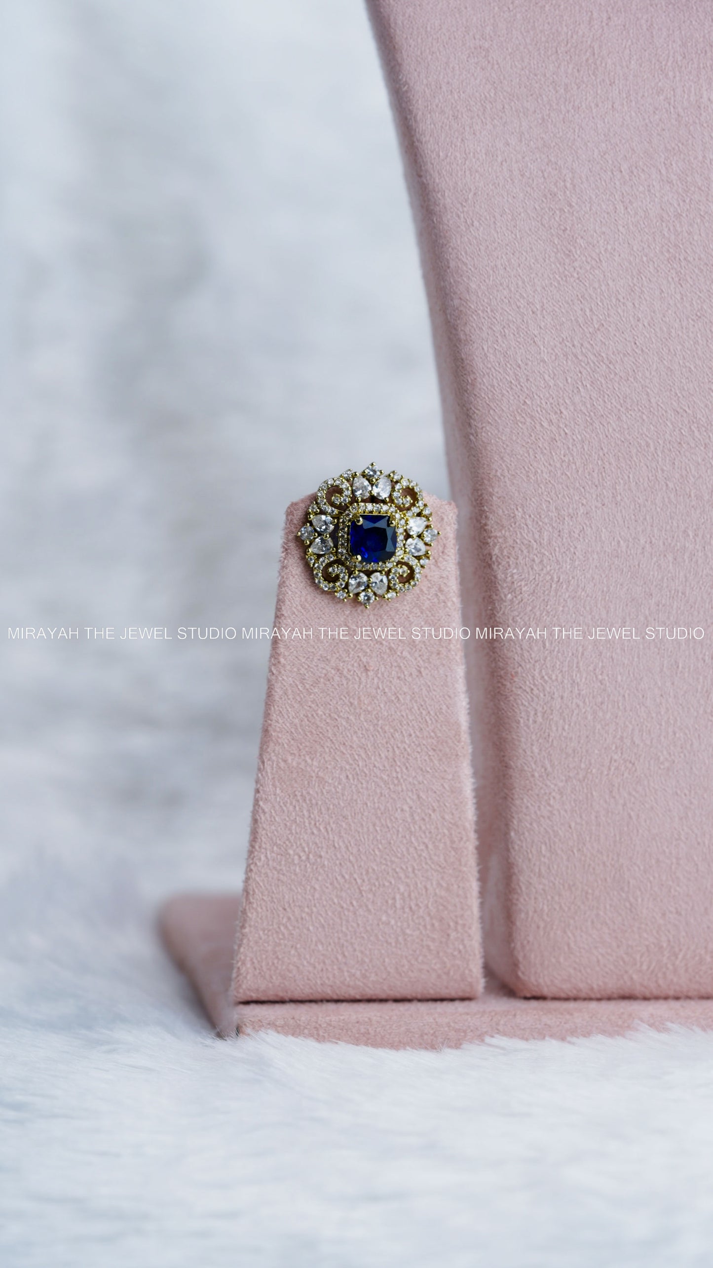 NITA AMBANI AD MIDHARAM - NAVY BLUE