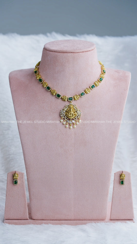 PREMIUM AD TULASI PEANDANT NECKLACE - GREEN