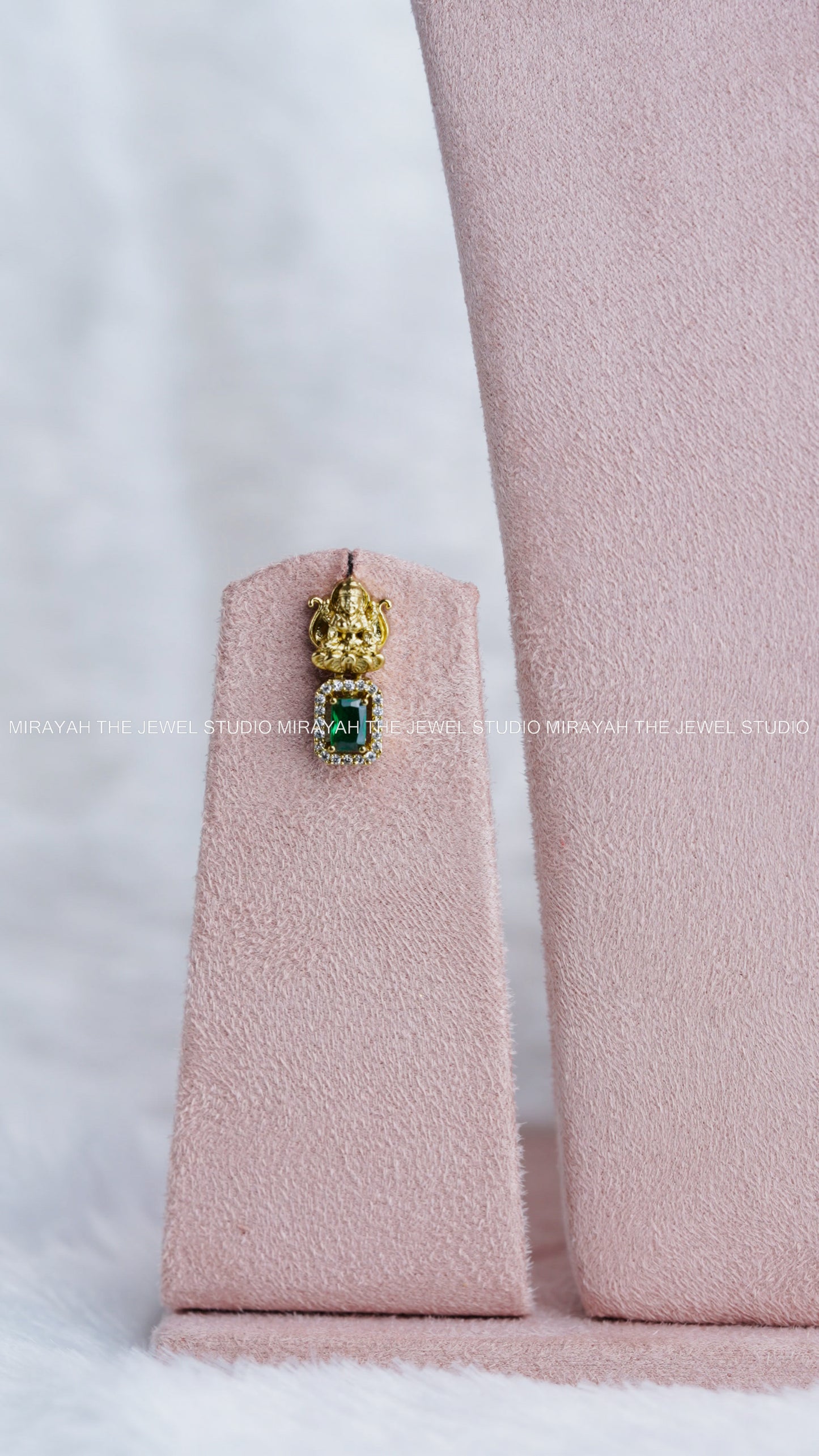 PREMIUM AD TULASI PEANDANT NECKLACE - GREEN