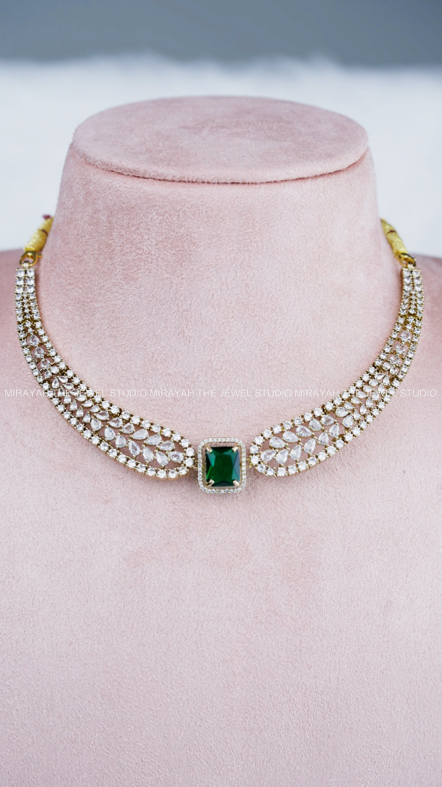 PREMIUM VICTORIAN WINGS - GREEN