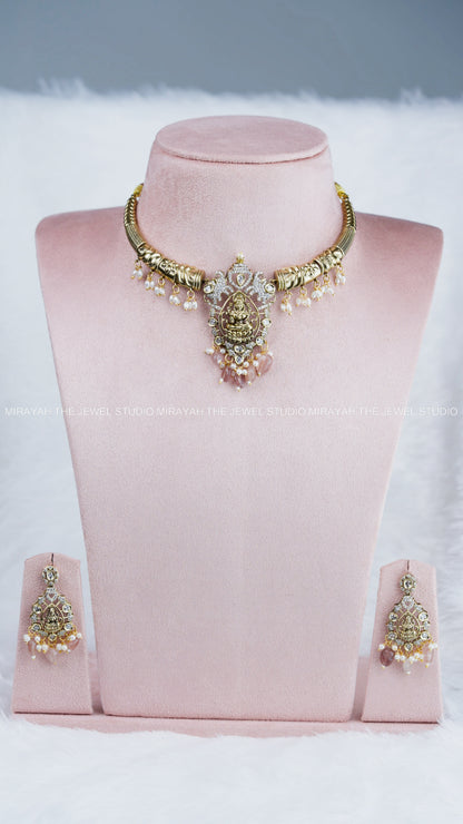 MAHALAKSHMI KANTI NECKLACE - WINE