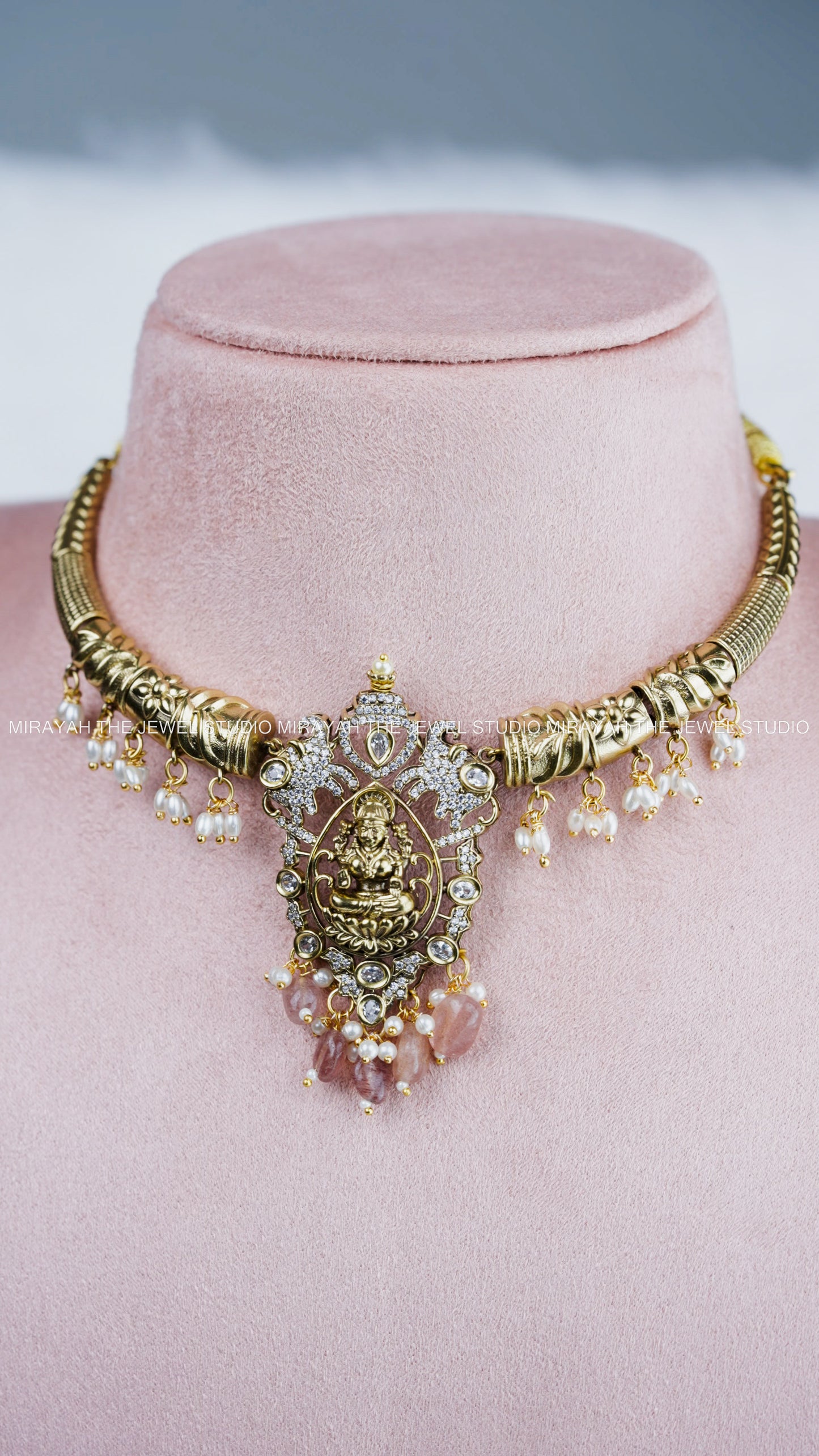 MAHALAKSHMI KANTI NECKLACE - WINE