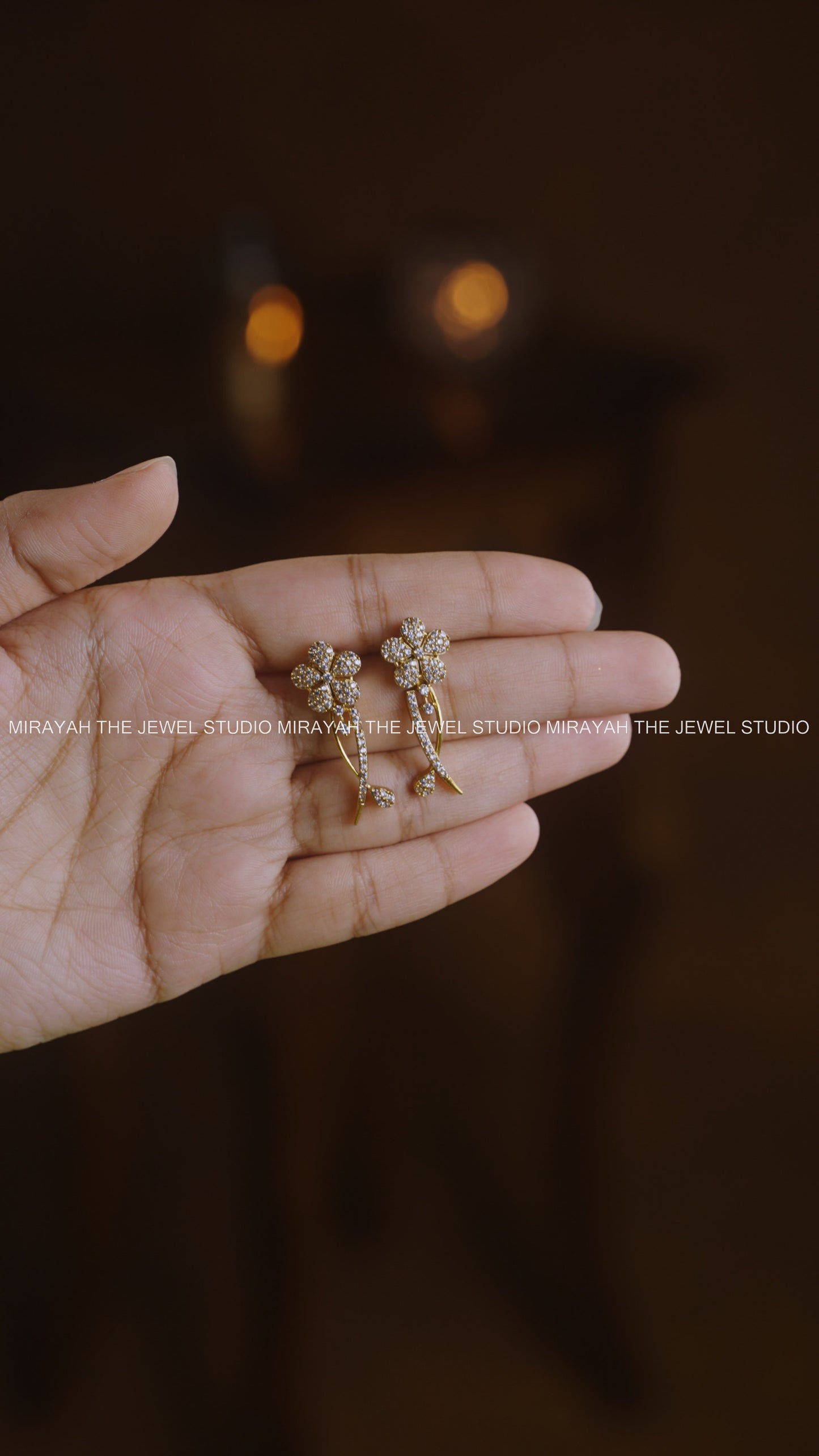 PREMIUM AD GEOMETRIC NECKLACE