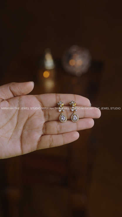 2 LAYER AD DROPLET NECKLACE