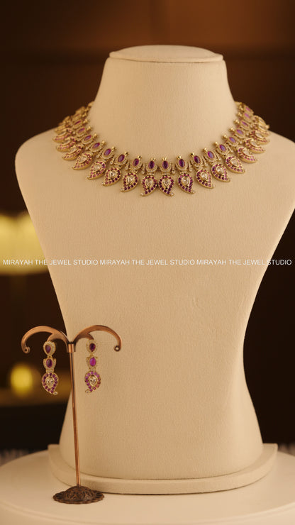 MANGO REGALIA NECKLACE - PURPLE