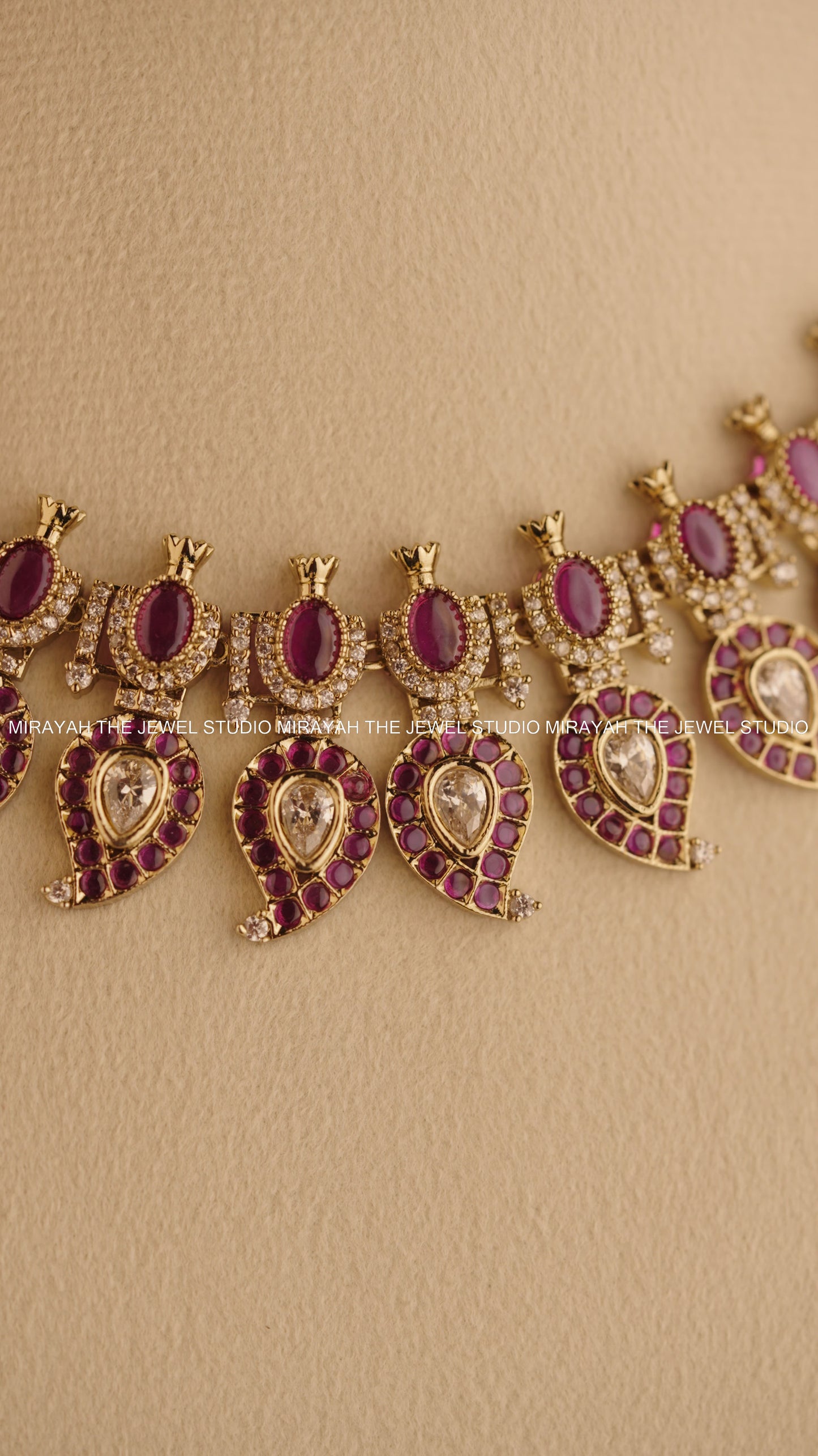 MANGO REGALIA NECKLACE - PURPLE