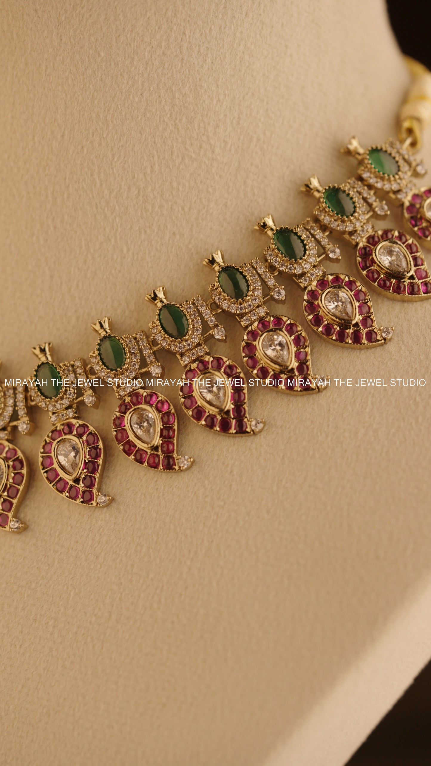 MANGO REGALIA NECKLACE - PURPLE AND GREEN