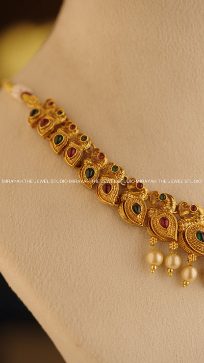 GAJA MAYUKHA NECKLACE - RED AND GREEN