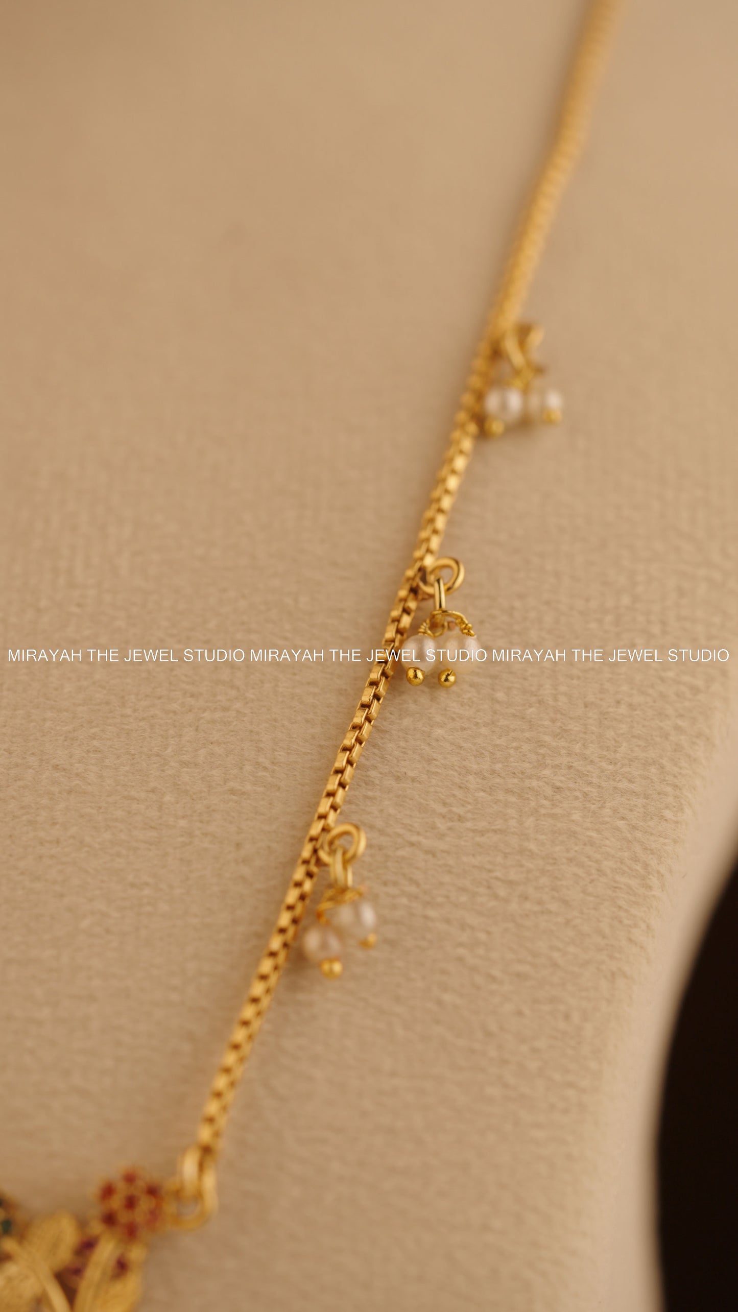 BLOOM BASKET NECKLACE
