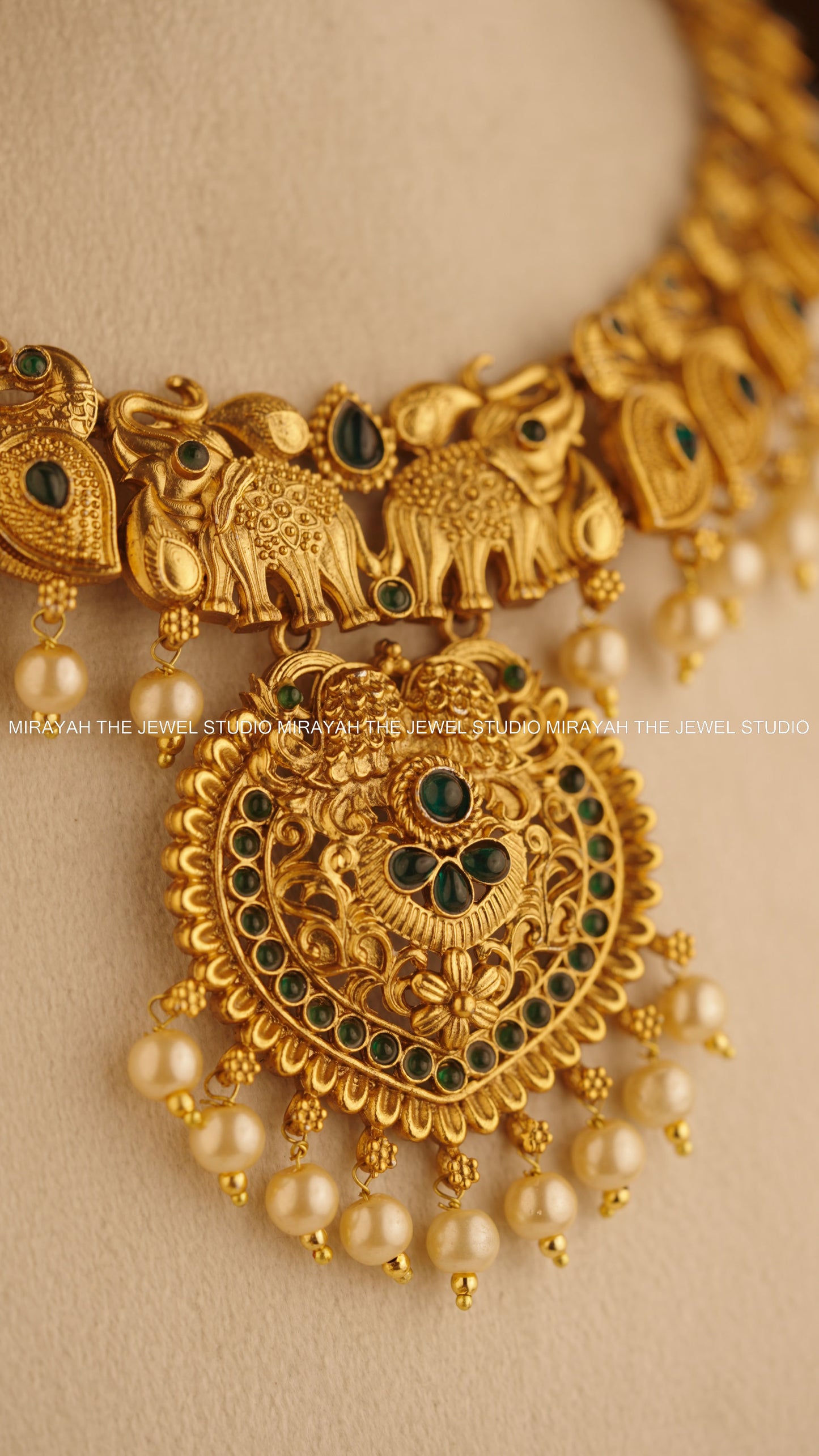 GAJA MAYUKHA NECKLACE - GREEN