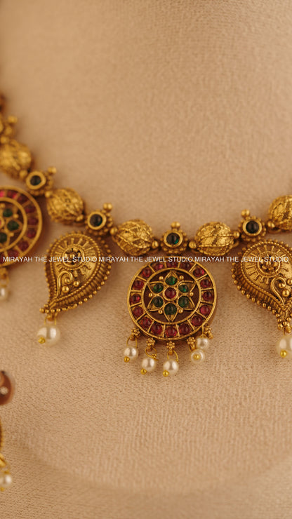 MANGA CHAKRAM NECKLACE