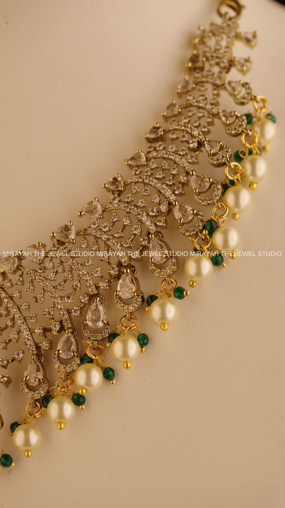 VAIDURYA EMERALD NECKLACE