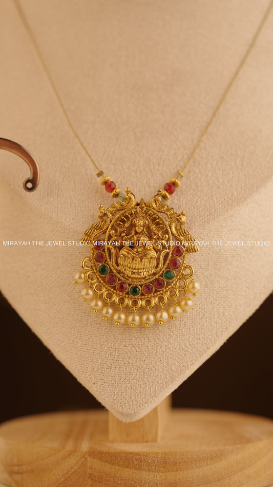 LAKSHMI PRABHA INVISIBLE NECKLACE