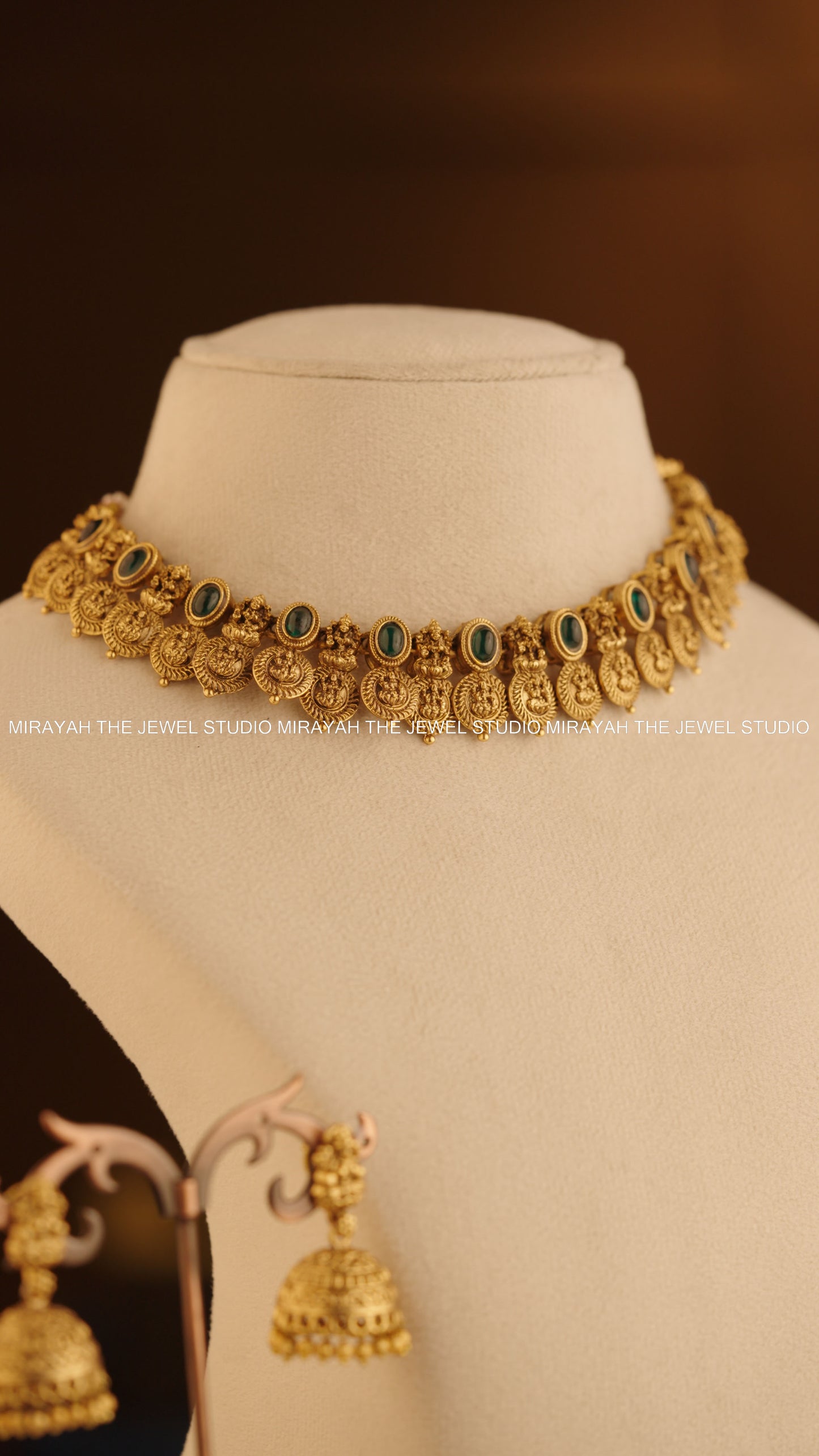 TAARIKA KAASU NECKLACE - GREEN