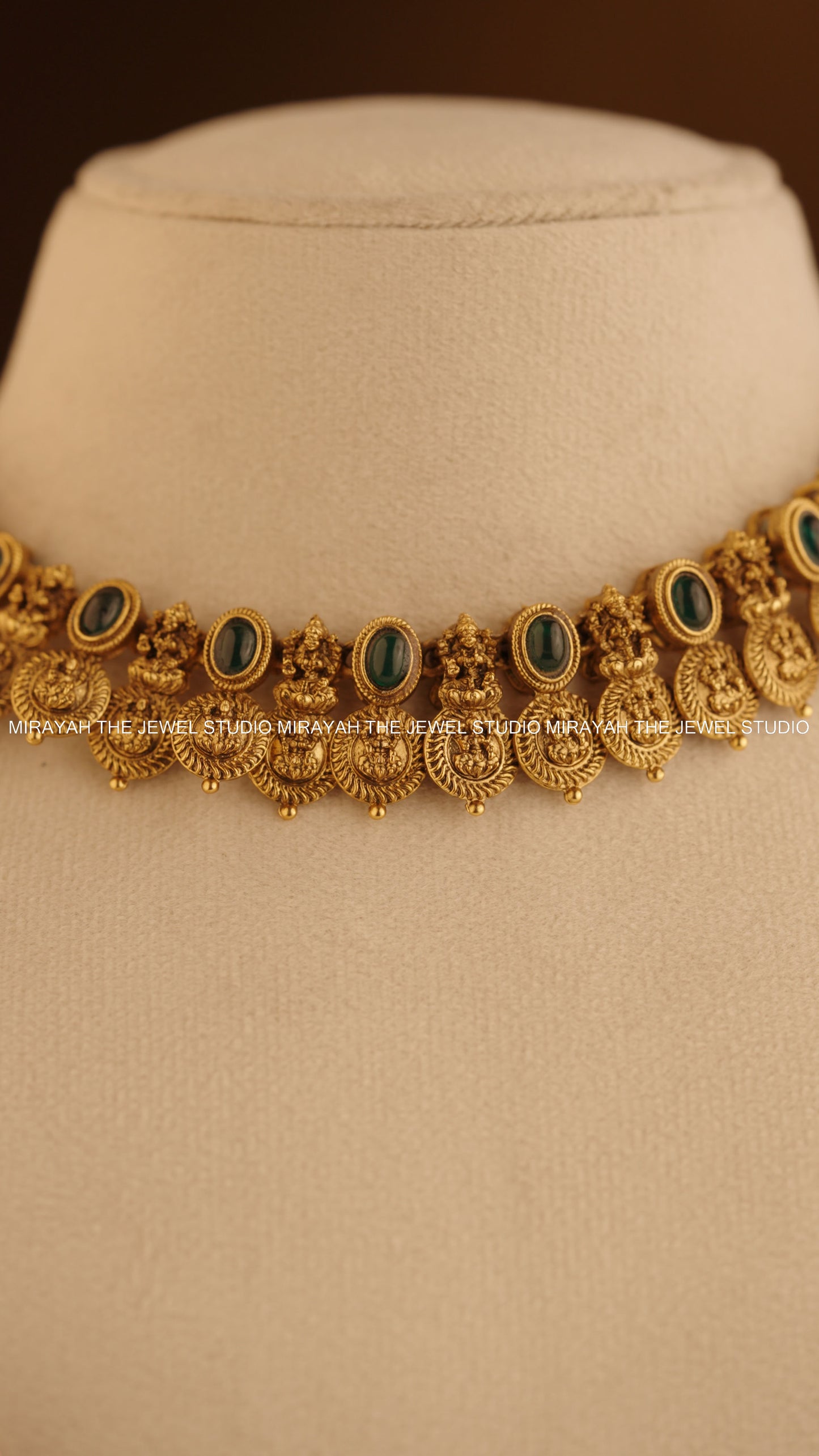 TAARIKA KAASU NECKLACE - GREEN