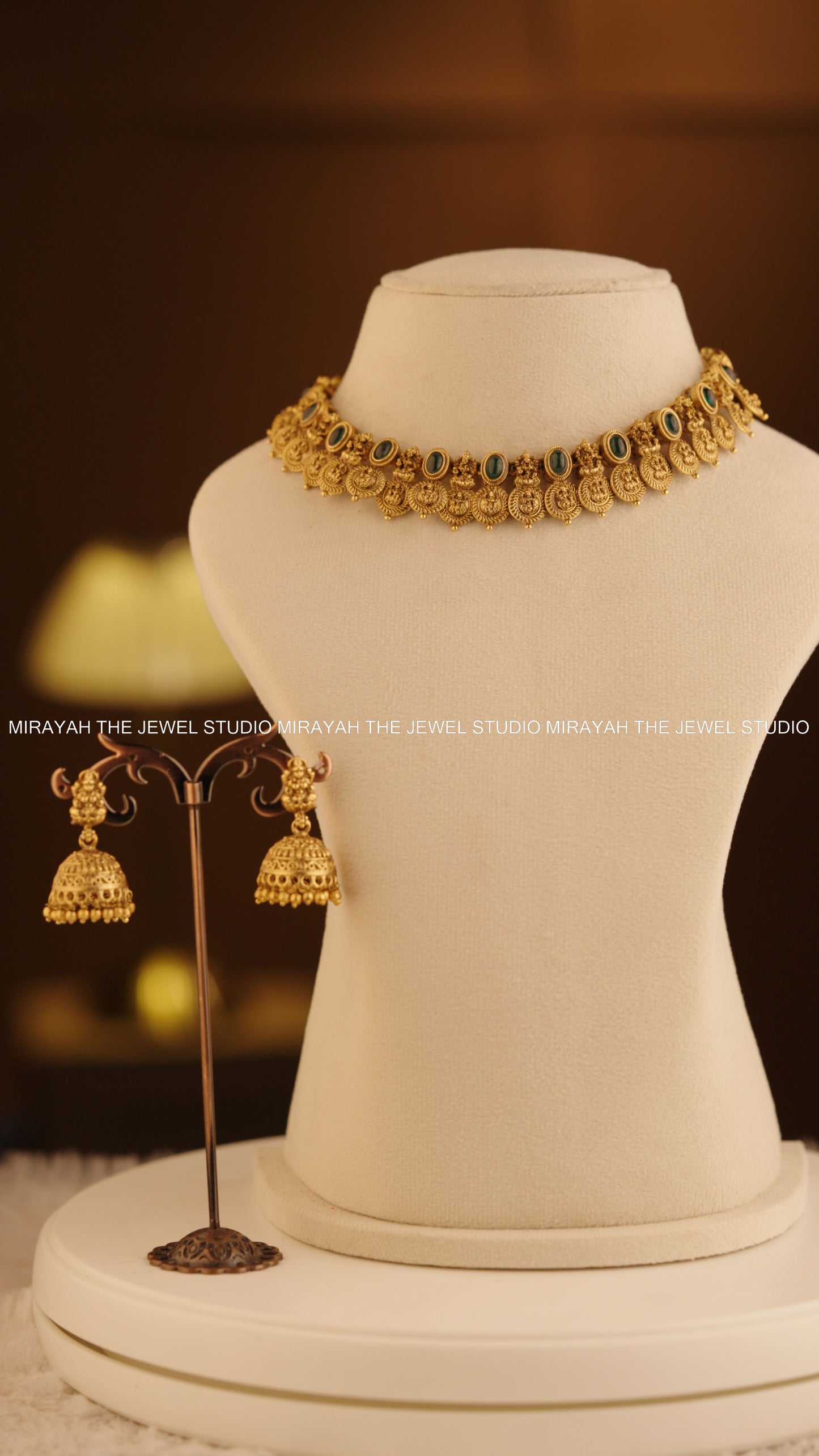 TAARIKA KAASU NECKLACE - GREEN
