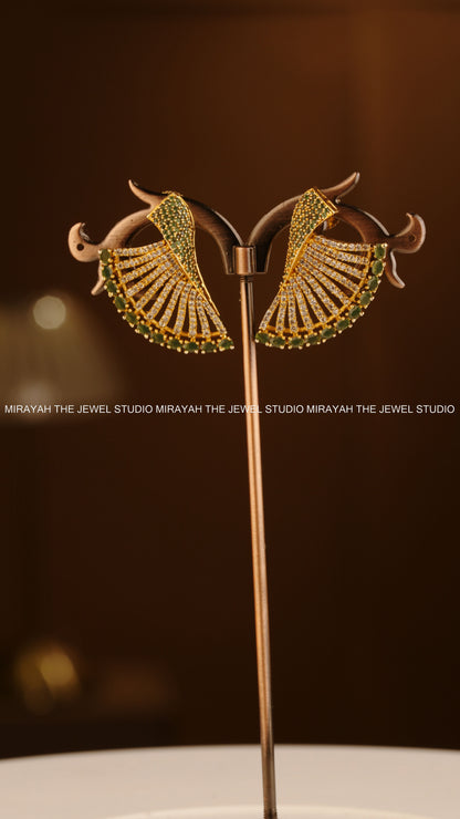 EMERALD ELAN EARRINGS