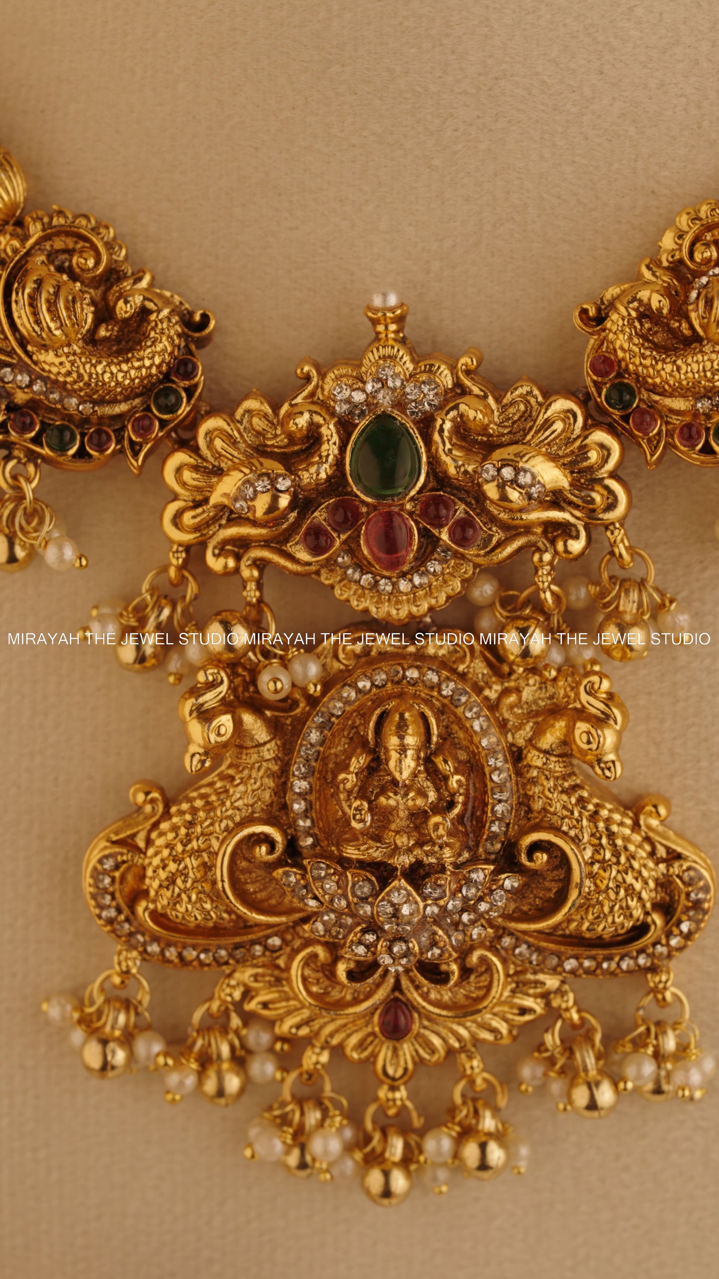 KAMALA SRI PEARL NECKLACE