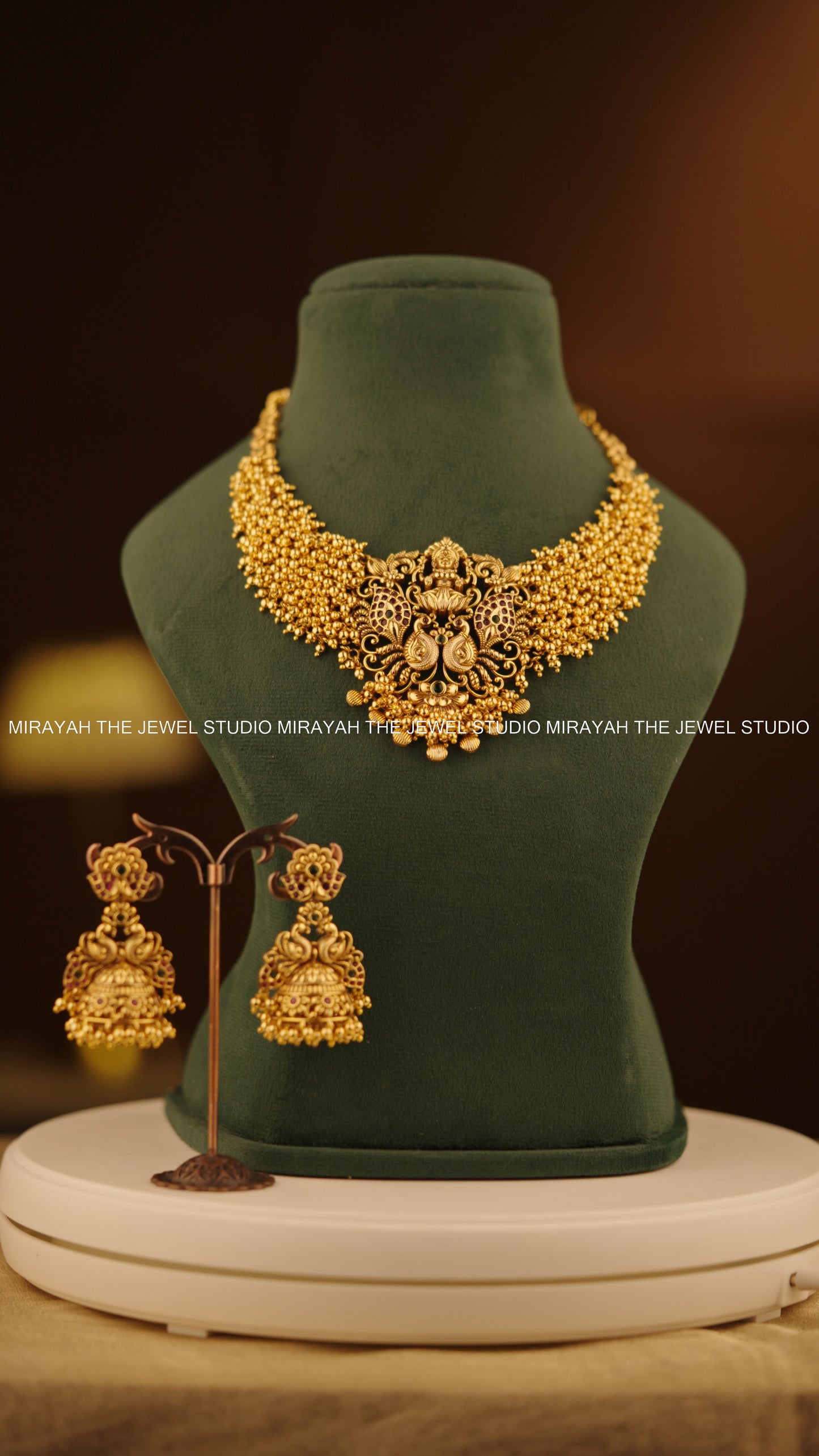 PREMIUM RAJAROOPA NECKLACE