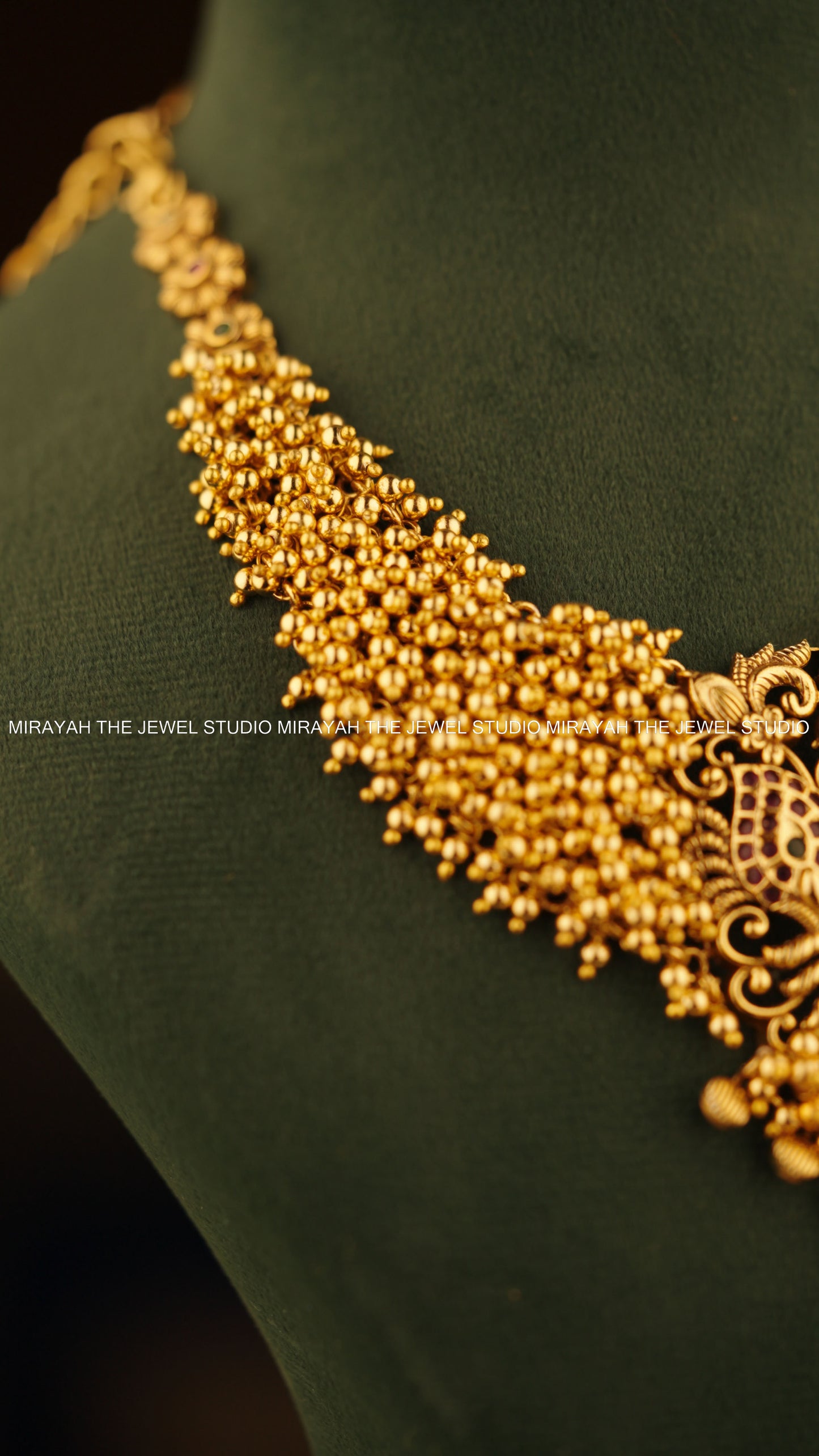 PREMIUM RAJAROOPA NECKLACE