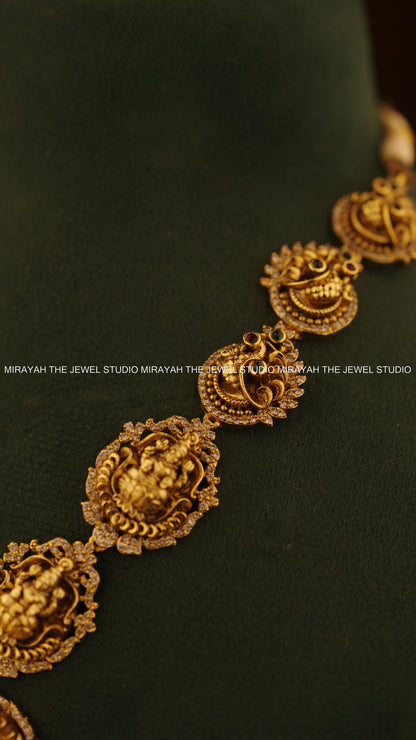 PREMIUM MAHARANI CREST NECKLACE
