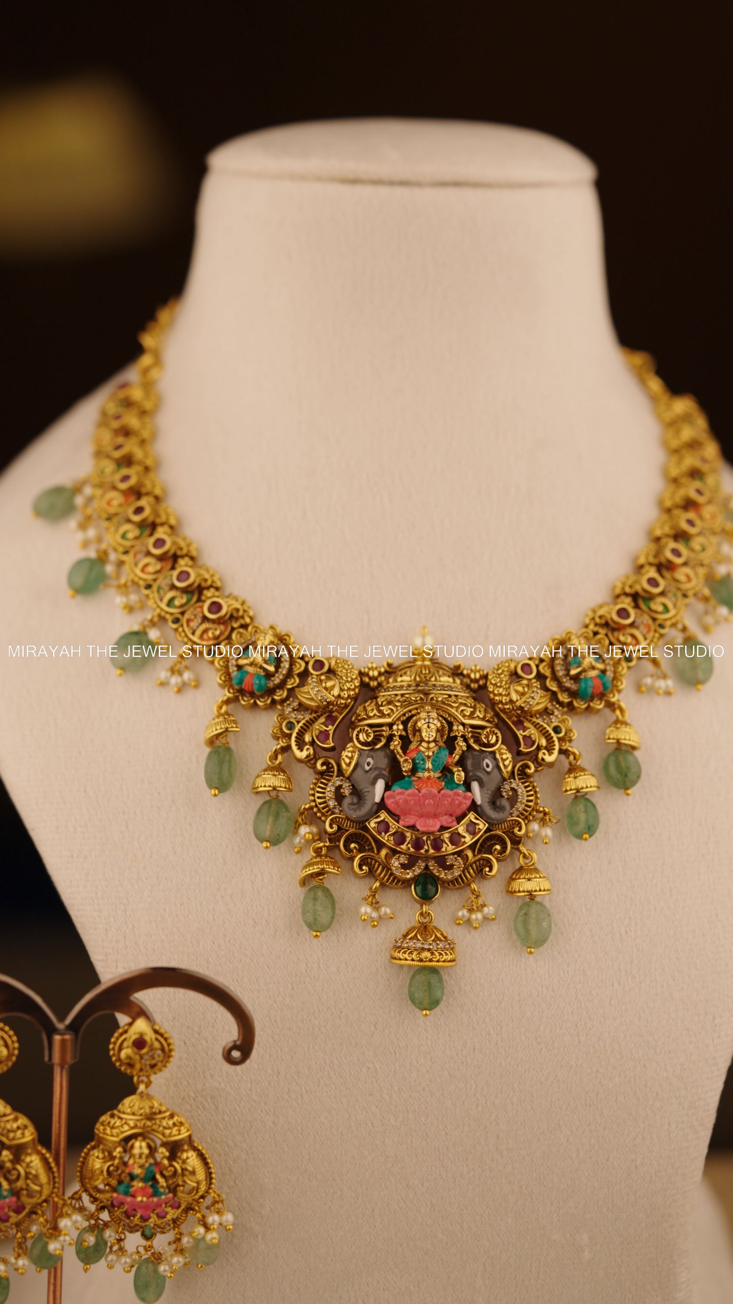 PREMIUM ELEPHANT CROWN NECKLACE