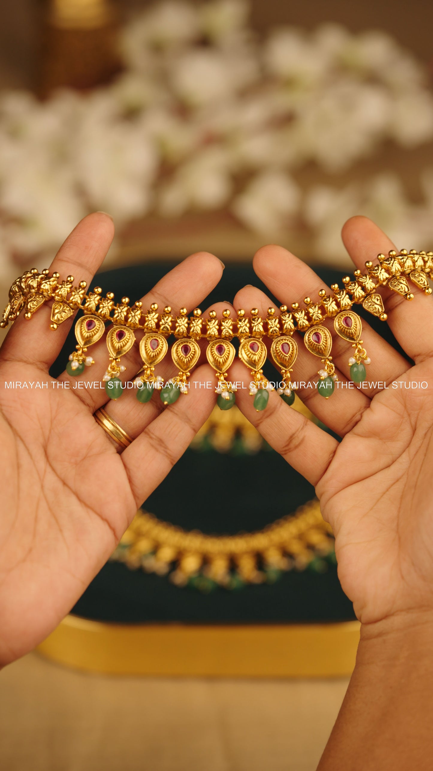 ROYAL MANGO BLOOM NECKLACE