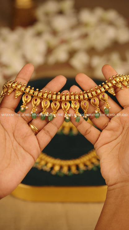 ROYAL MANGO BLOOM NECKLACE
