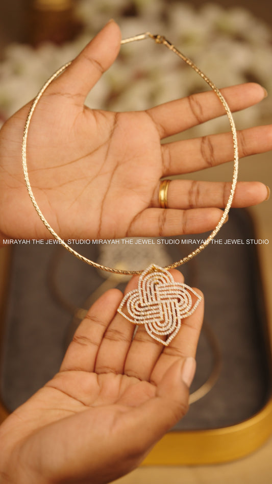 PUSHPA KOLAM HASLI NECKLACE (WITH DETACHABLE PENDANT)