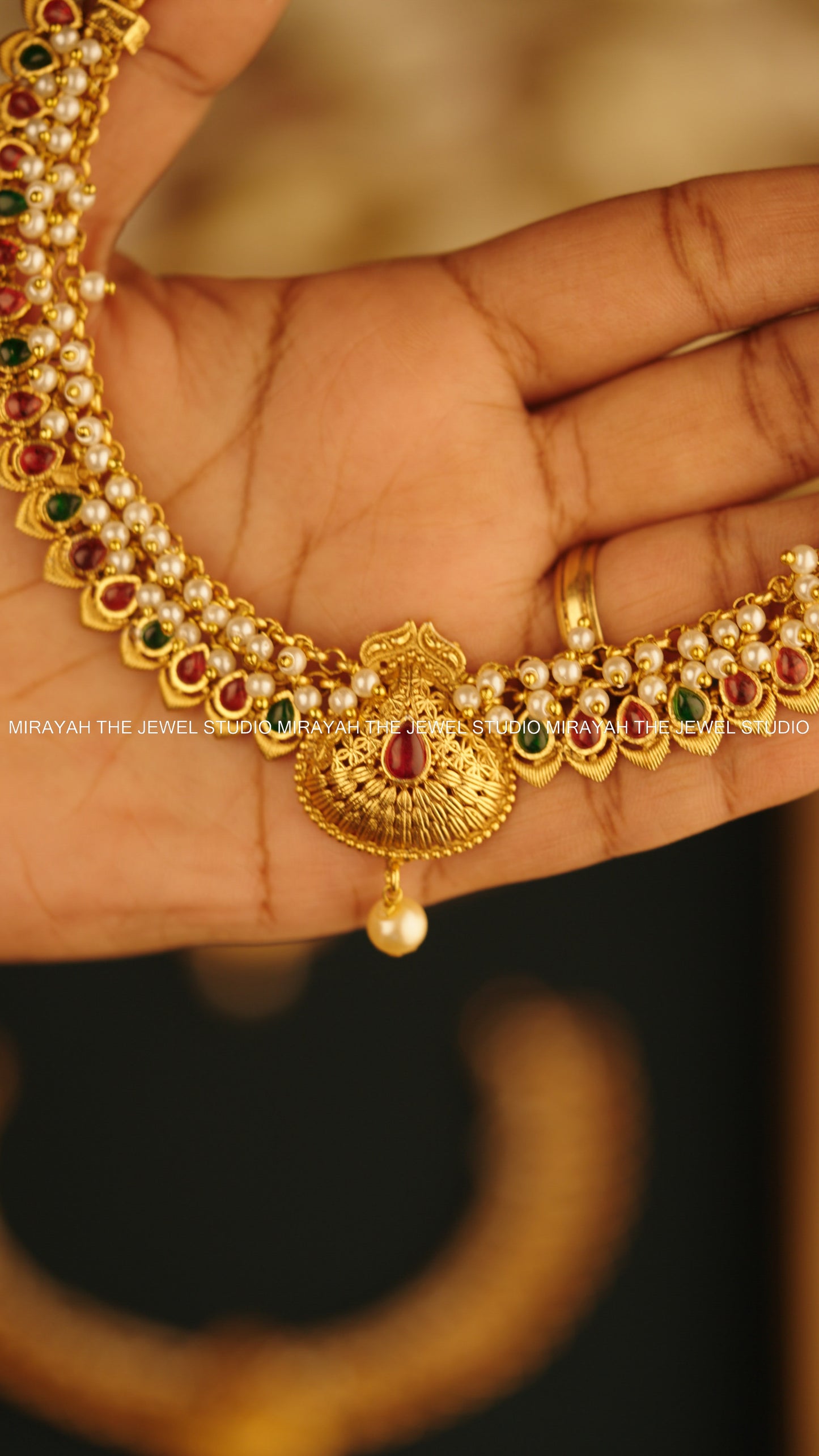 SWARNA MALLIKA NECKLACE