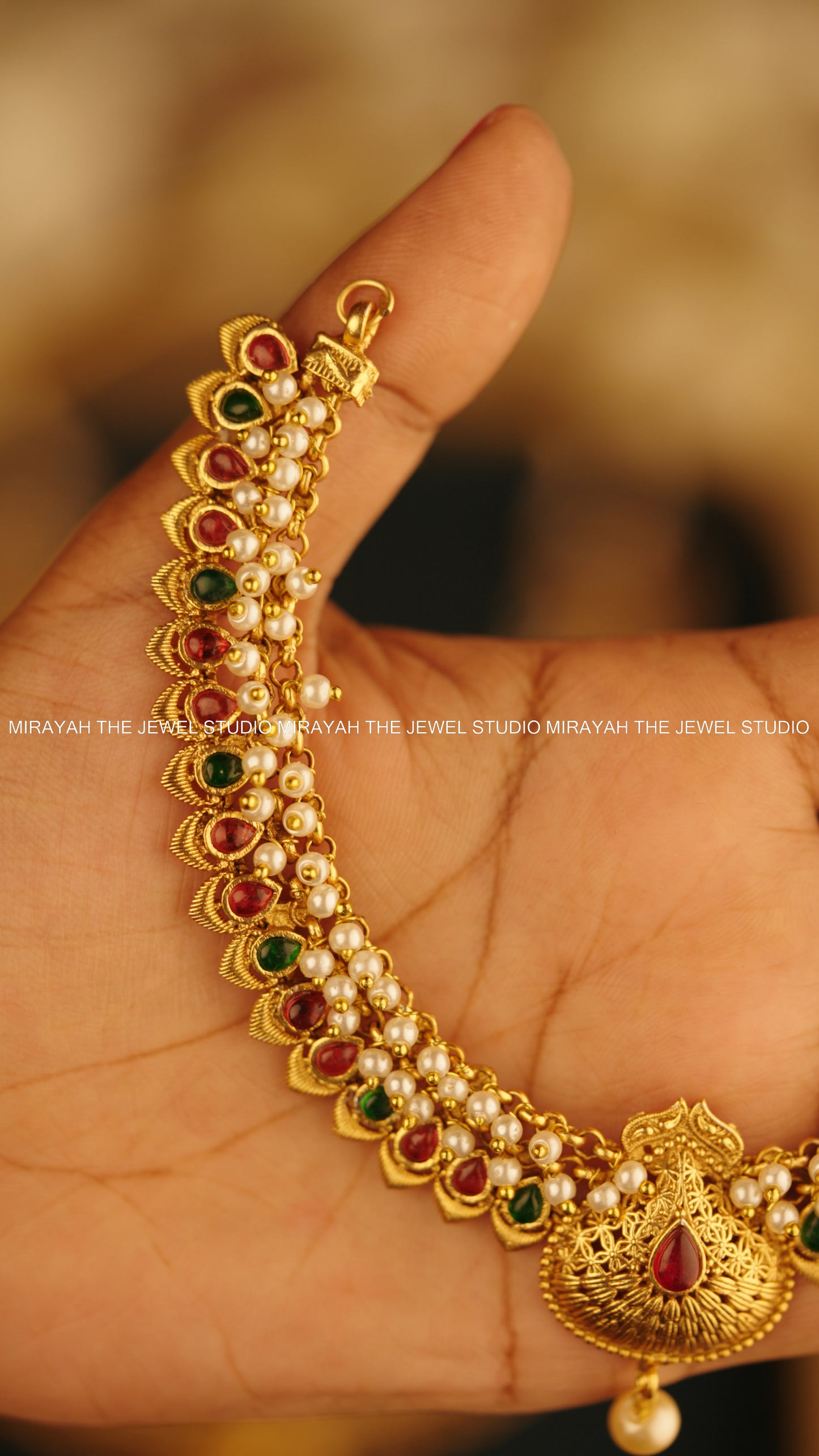 SWARNA MALLIKA NECKLACE