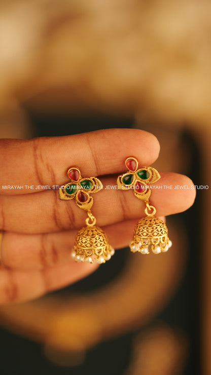 SWARNA MALLIKA NECKLACE