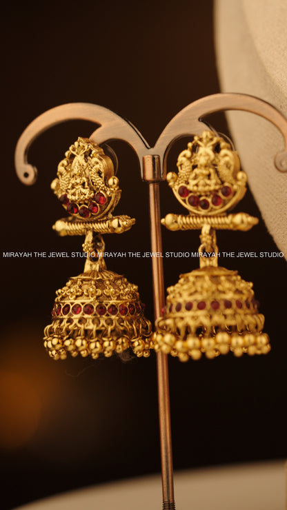 PANCHA LAKSHMI NECKLACE - RED