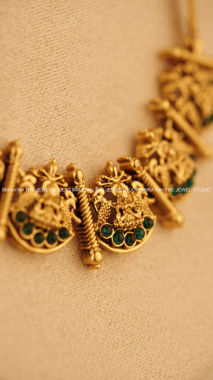 PANCHA LAKSHMI NECKLACE - GREEN