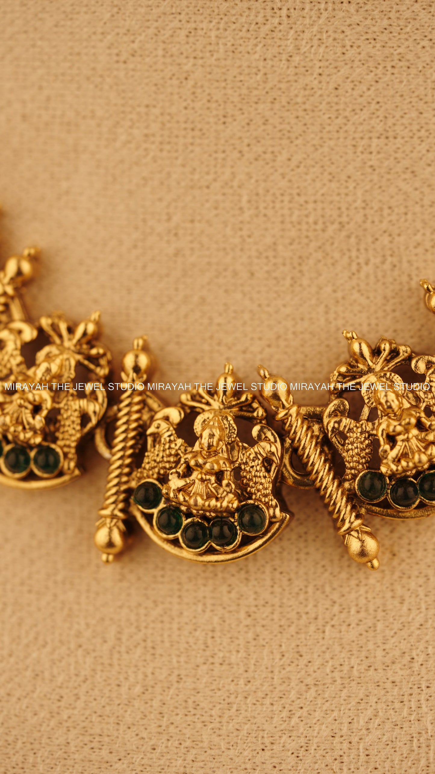 PANCHA LAKSHMI NECKLACE - GREEN