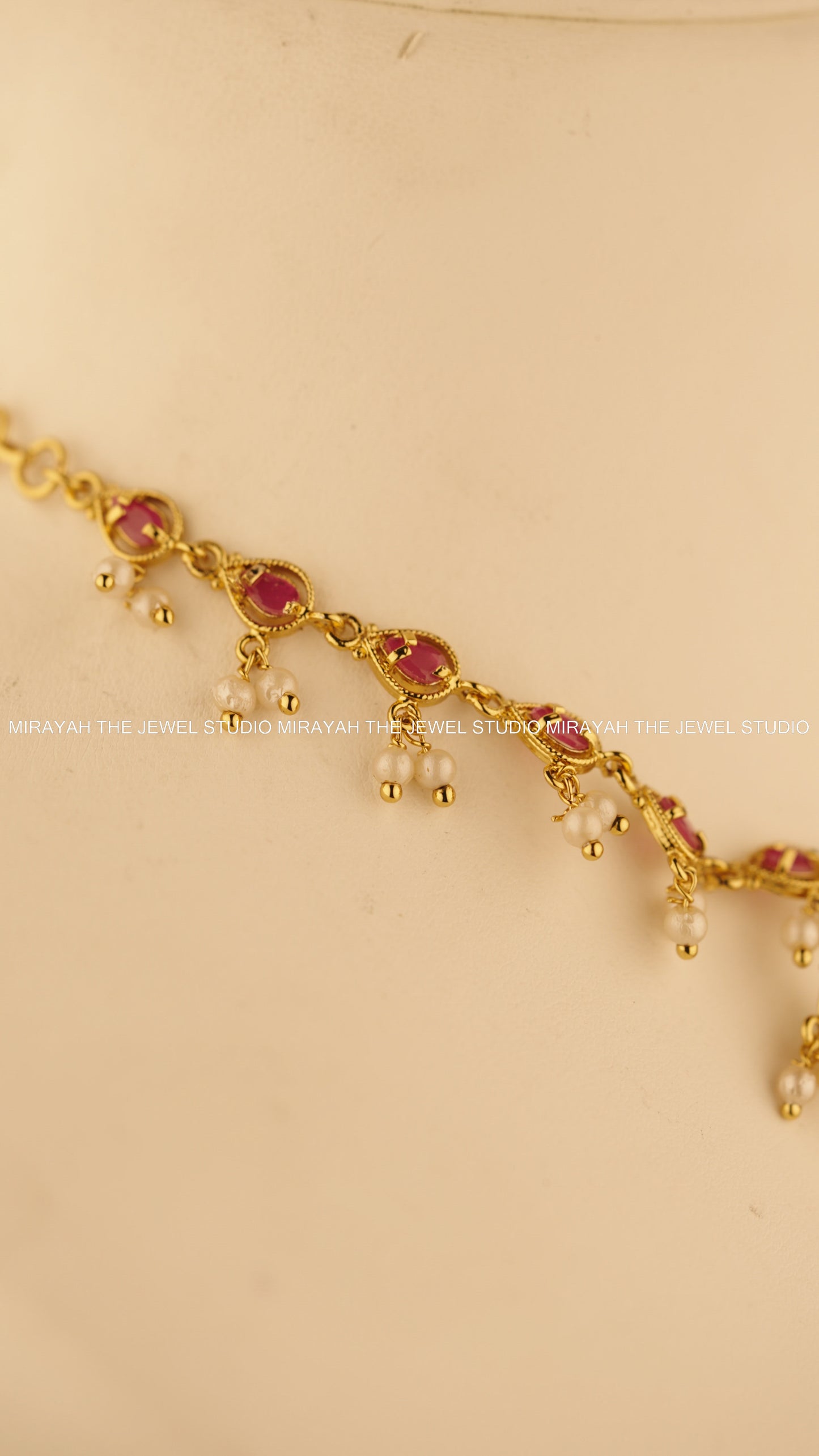 AURELIA CASCADE NECKLACE