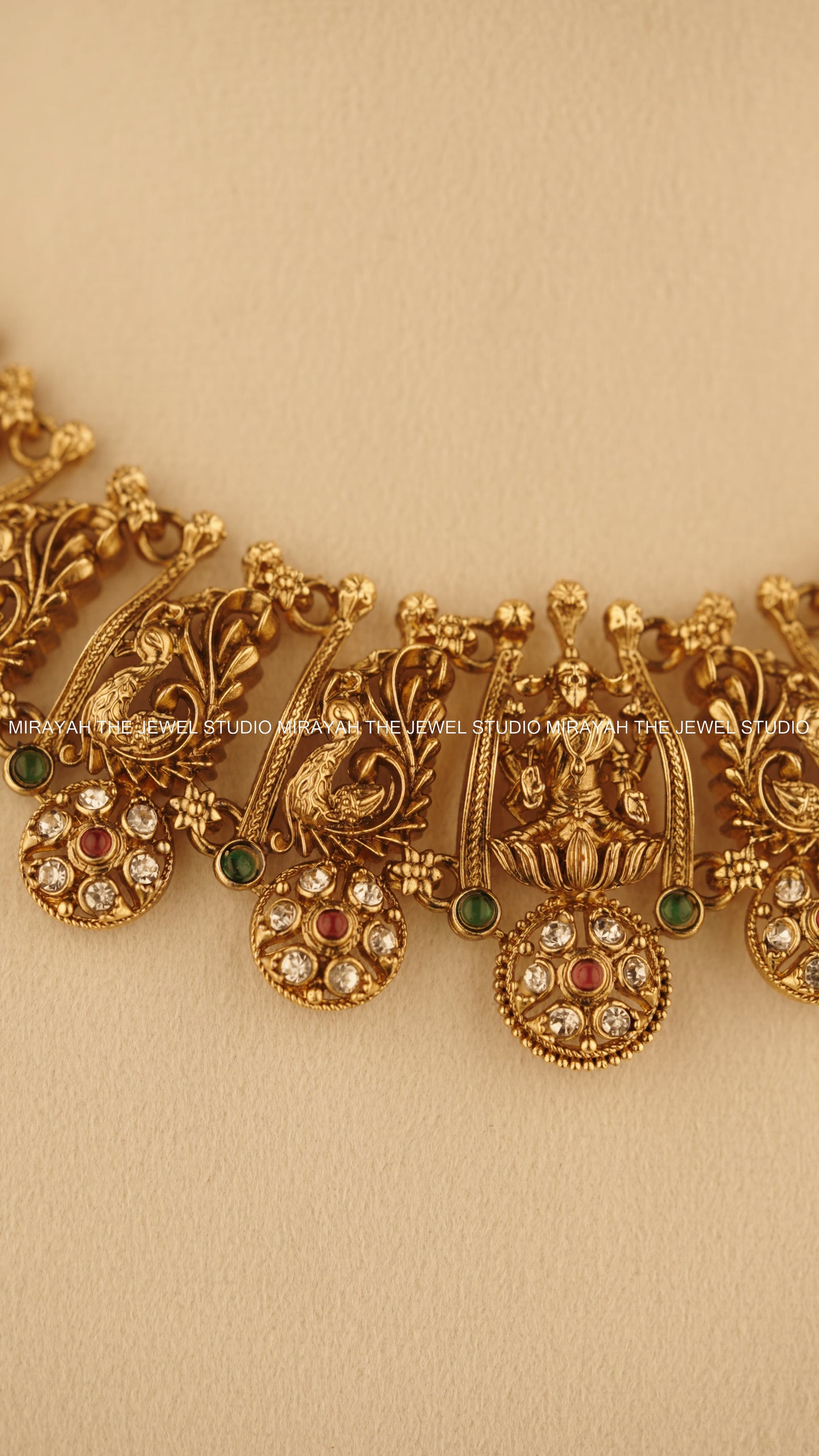 RATNA PALLAVI NECKLACE