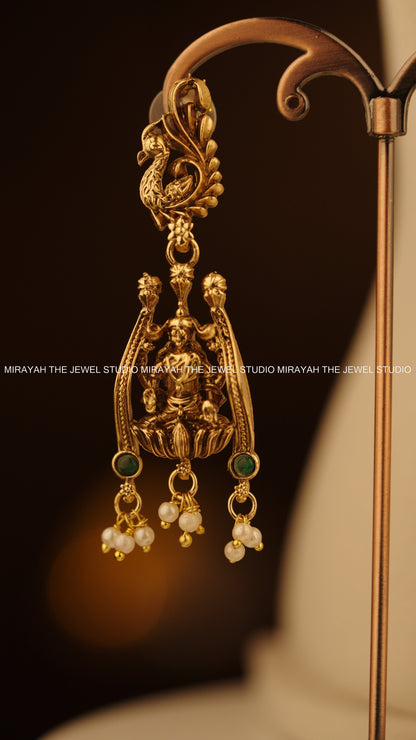 RATNA PALLAVI NECKLACE