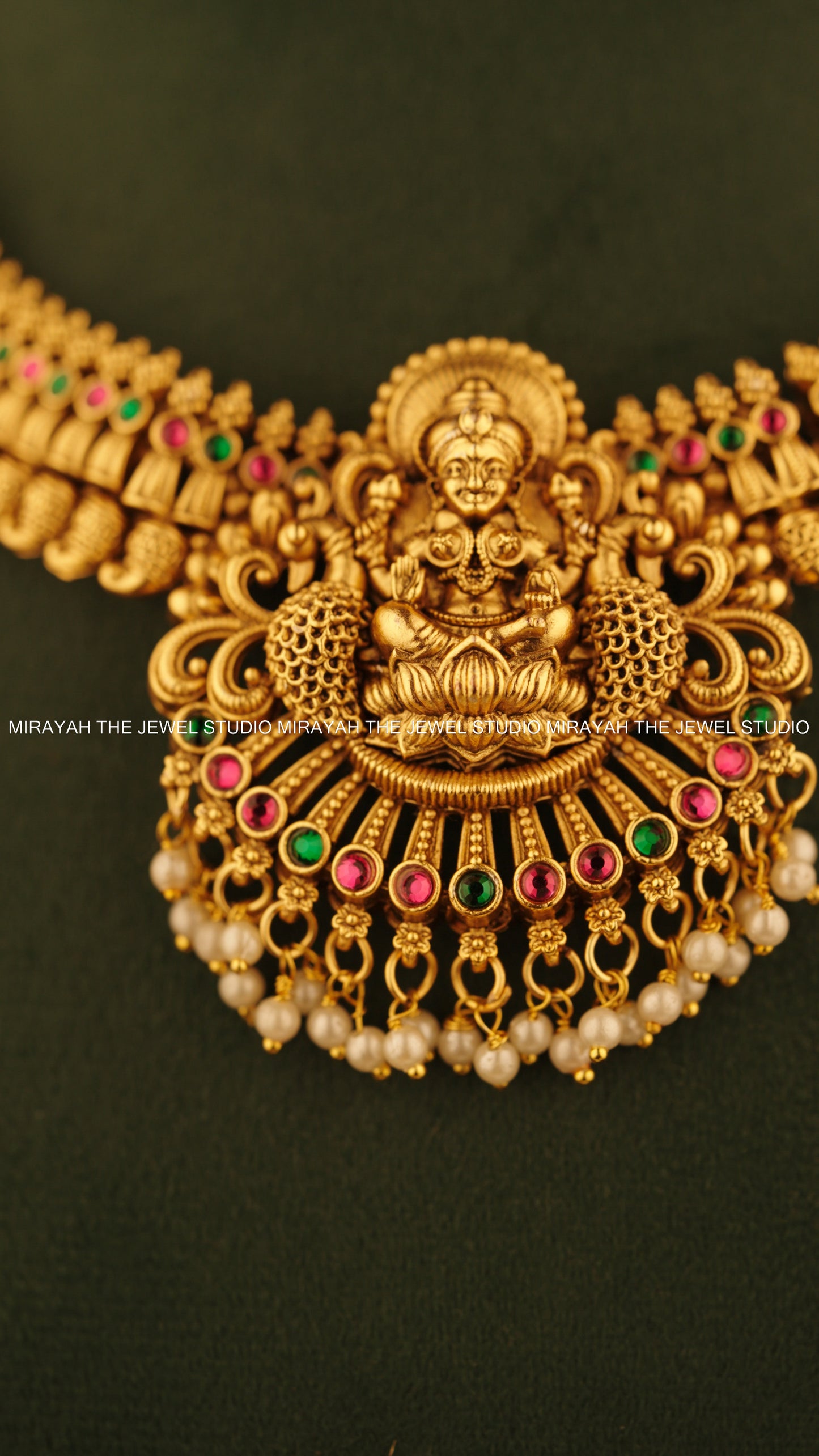 SRI LAKSHYA NECKLACE