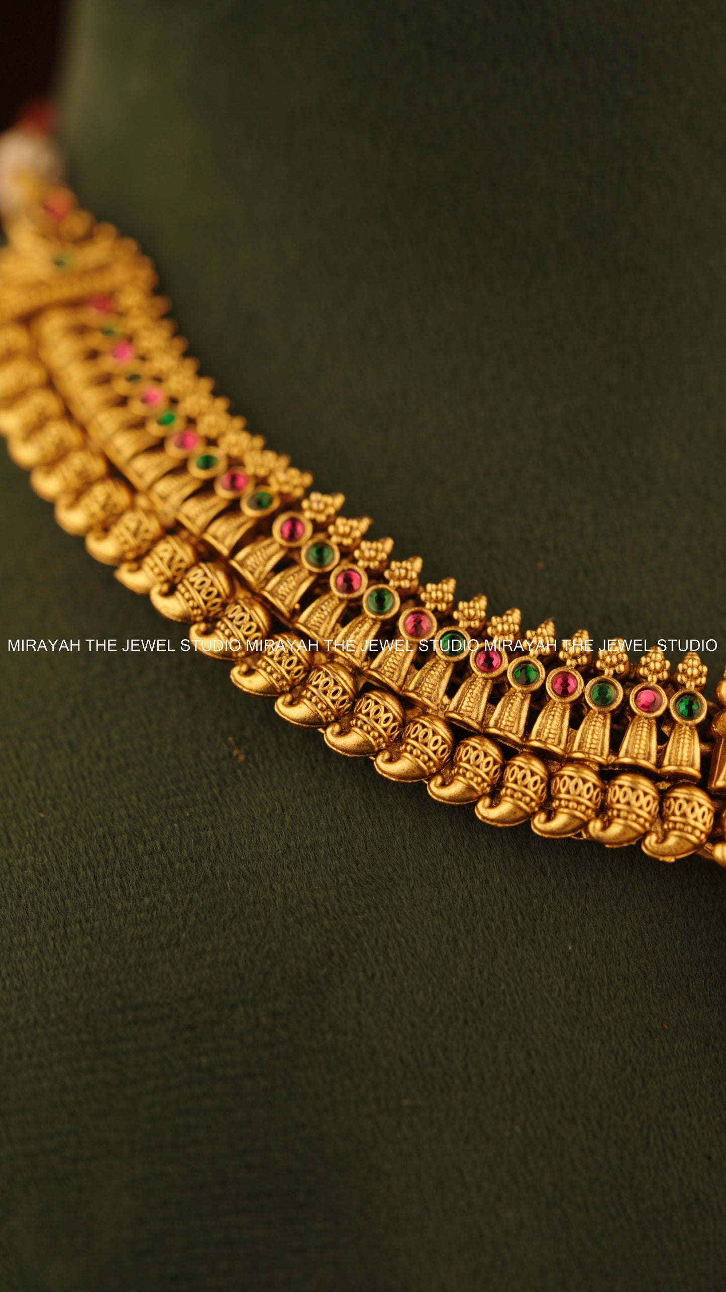 SRI LAKSHYA NECKLACE