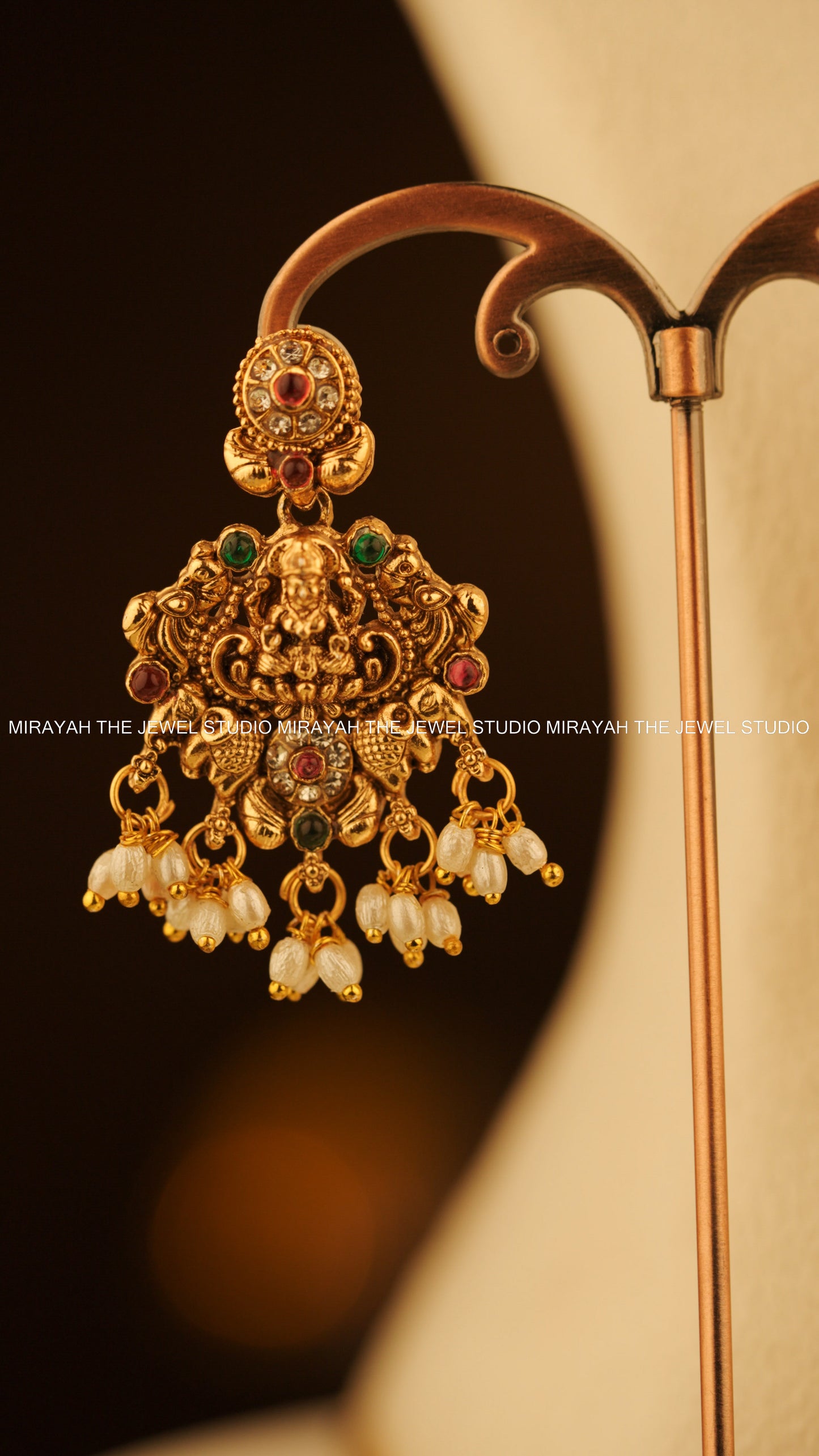 SRI MADHURI PEARL NECKLACE